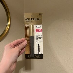 L'Oreal Voluminous Original Mascara - Black